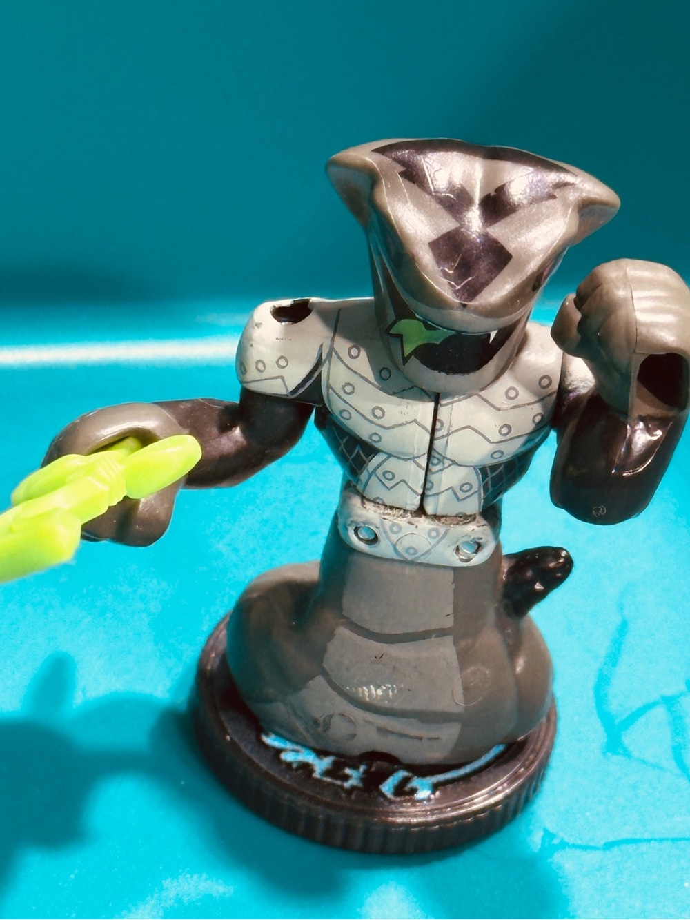 Steelfang Legends of Akedo PowerStorm battle action figure Snake Cobra